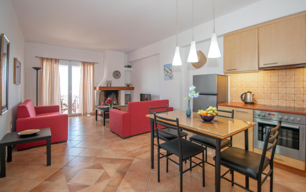 Villa Zoi Méson Yerakaríon Exterior foto